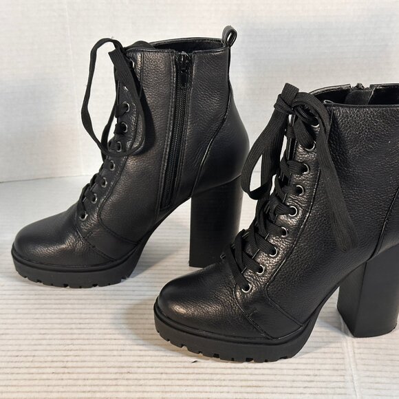 Ladies size 6 Boots by Steve Madden - Picture 15 of 16